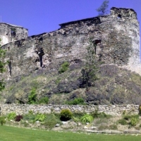 Hrad a kaštieľ